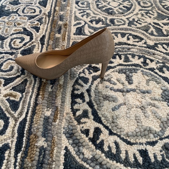 Shoes - Picture 3 of 3